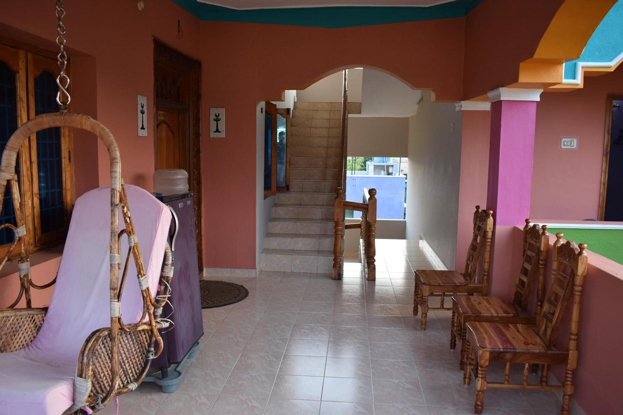 Rainbow Guest House Tiruvannāmalai Buitenkant foto