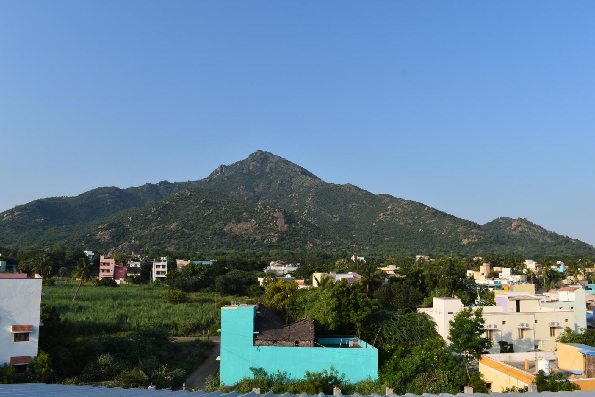 Rainbow Guest House Tiruvannāmalai Buitenkant foto