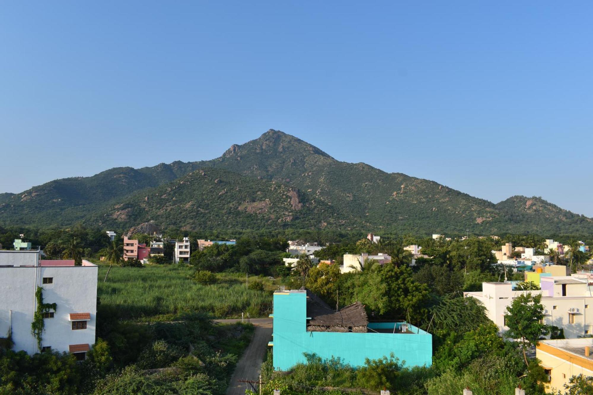 Rainbow Guest House Tiruvannāmalai Buitenkant foto