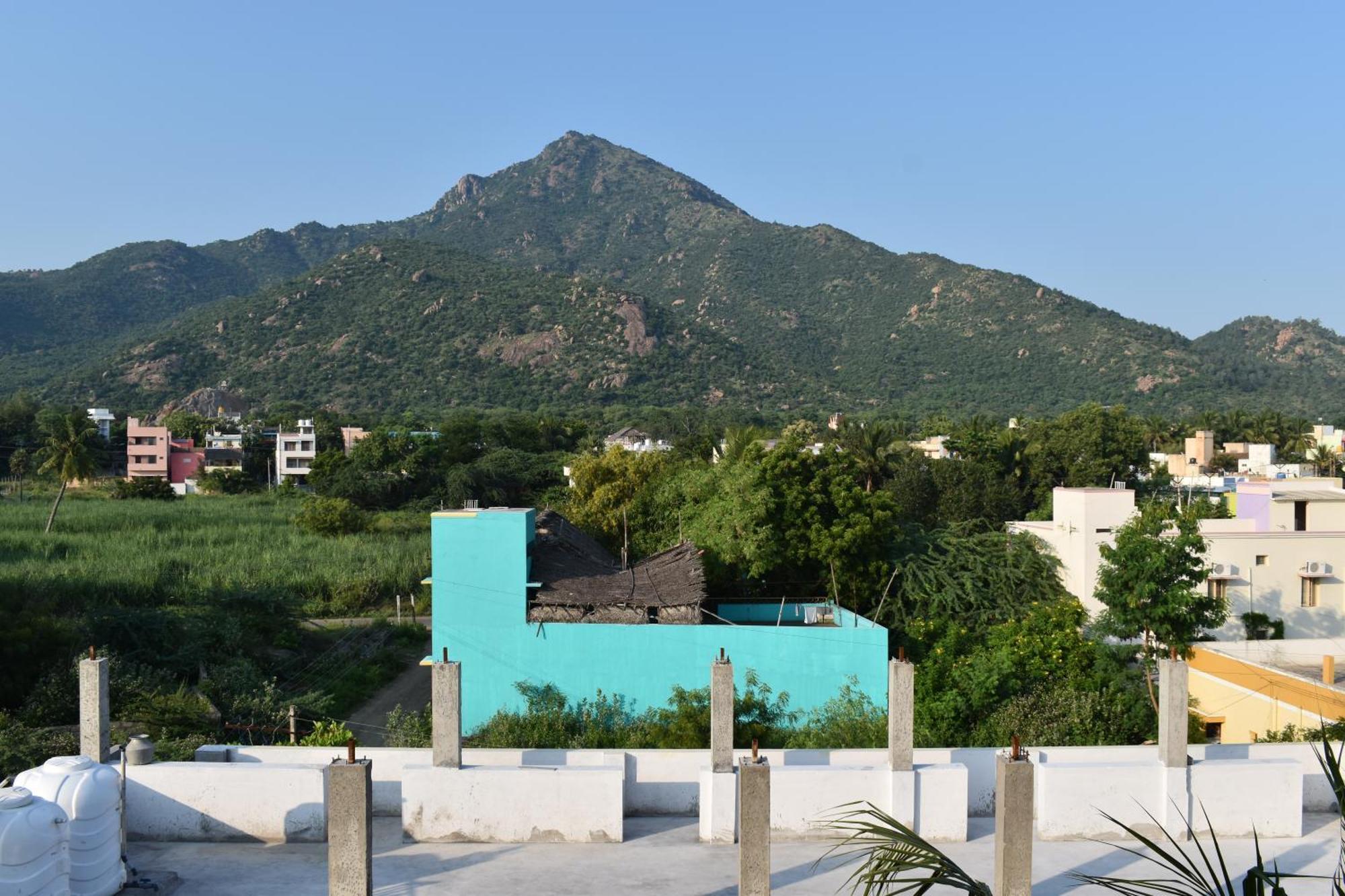 Rainbow Guest House Tiruvannāmalai Buitenkant foto